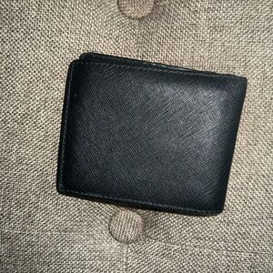 Mens preloved Michael kohrs wallet